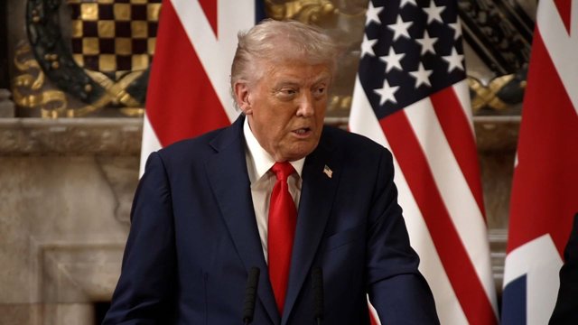 Фото до матеріалу: Трамп закликає Іран швидко укласти угоду: деталі блокади та ядерної програми