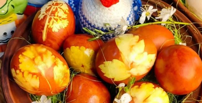 Фото до матеріалу: Як із кондитерської: рецепт мармурового шоколадного торта з горіхами