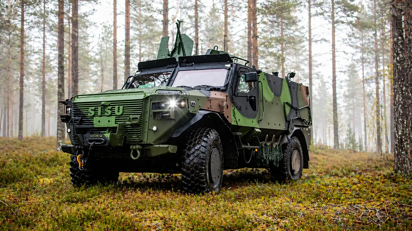 Фото до матеріалу: На озброєнні України помітили рідкісні фінські броньовані автомобілі Sisu GTP