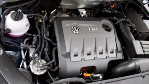 Фото до матеріалу: Рідкісний VW Touareg «Kong» помітили в Києві: один з 5 000 в світі