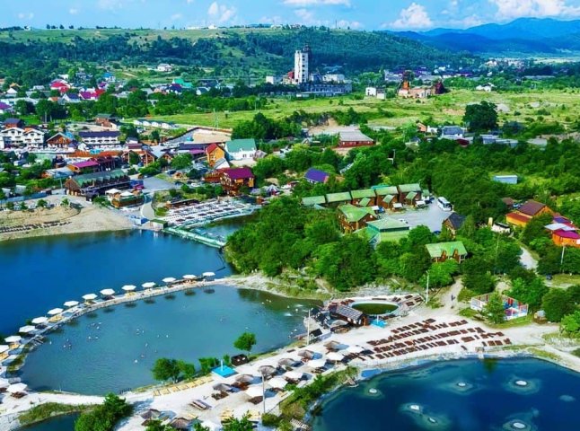 Фото до матеріалу: Солотвино 2026: соляні озера та лікувальні грязі Закарпаття
