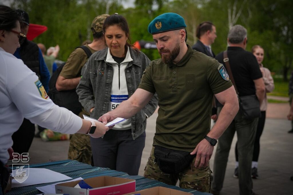 Фото до матеріалу: Біг за підтримку морпіхів: у Києві долучилися спортсмени з десяти країн Європи