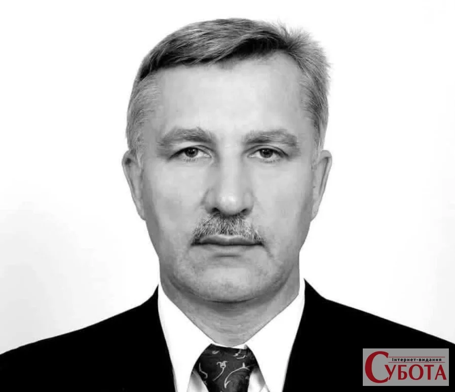 Фото до матеріалу: Чотири роки без Віктора Гончарука: Звягельщина вшановує пам'ять десантника та депутата