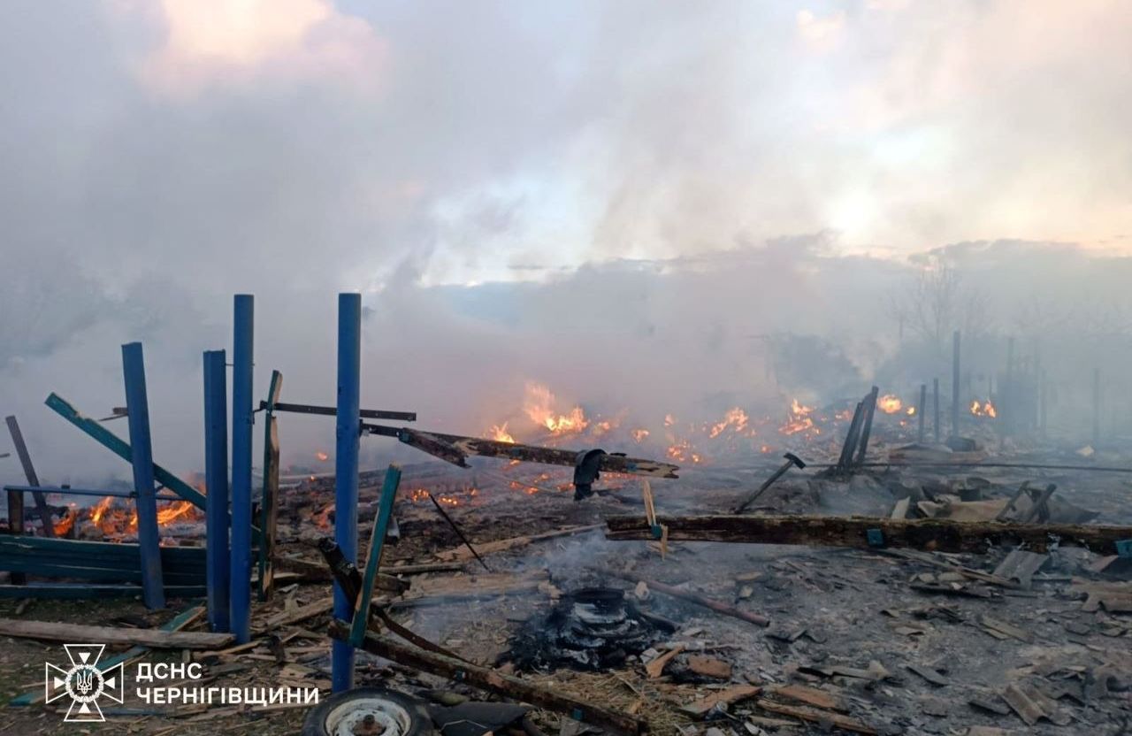 Фото до матеріалу: У ніч на 28 квітня ворог випустив 123 безпілотники, ППО знищила 95 цілей