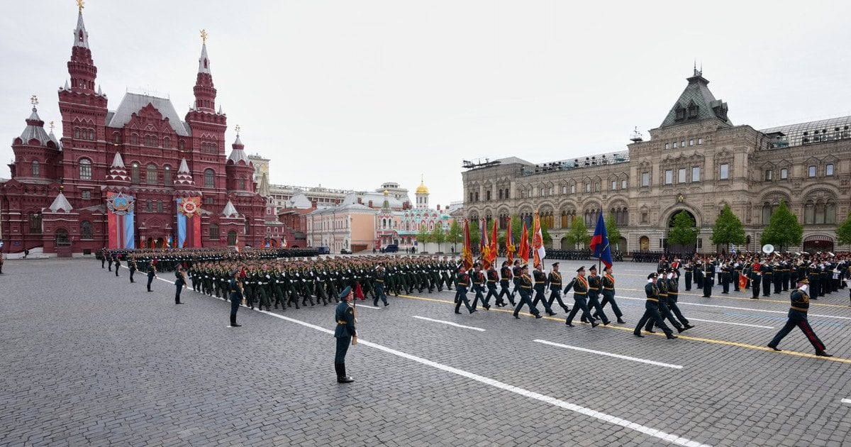 Фото до матеріалу: Парад на Красній площі 2026: чому не було танків і як перемир'я врятувало Москву