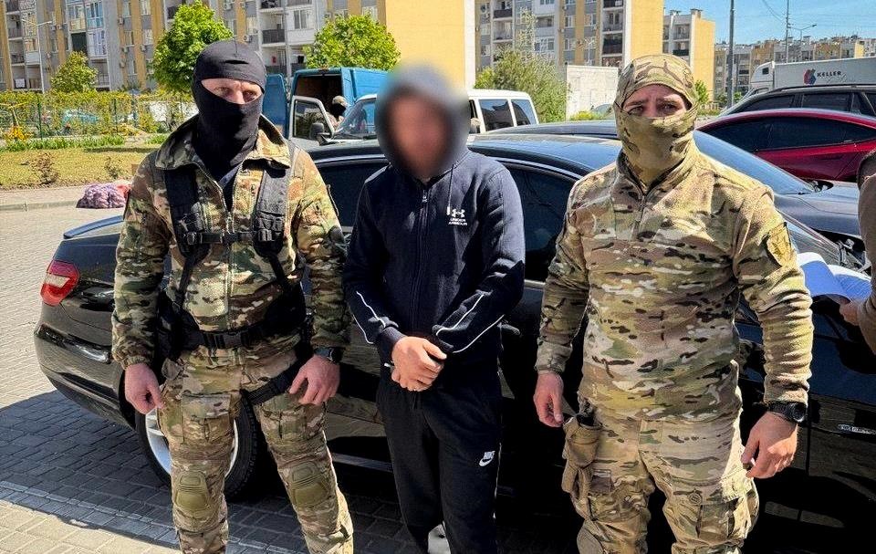 Фото до матеріалу: Затримано трьох злодіїв, які викрали 3,4 мільйона гривень з офісу агропідприємства на Кіровогщині