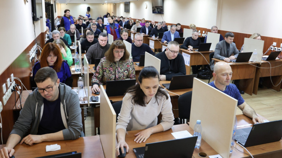 Фото до матеріалу: Конкурс до СОАС та СААС: оприлюднили кодовані результати тестування загальних знань у сфері права та знань