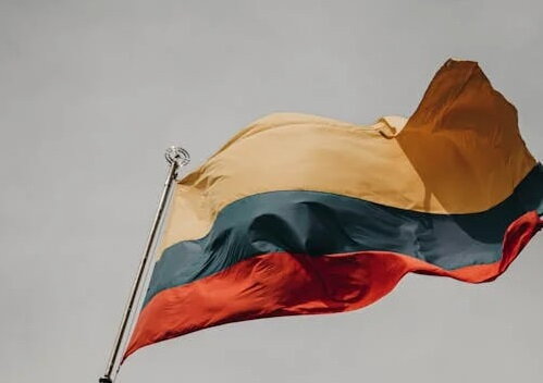 Фото до матеріалу: Трамп висловив симпатію Зеленському та розкритикував європейських союзників