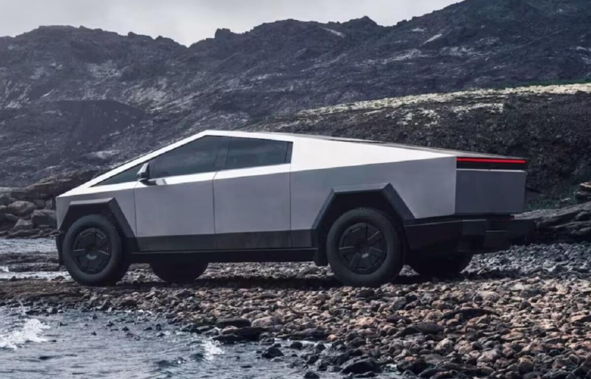 Фото до матеріалу: Tesla відкликає Cybertruck через небезпечний дефект колісних дисків