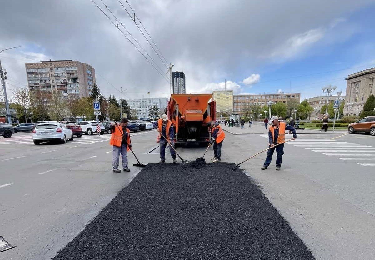 Фото до матеріалу: Черкаси: на дорогах з'являться іноземні працівники через кадровий дефіцит