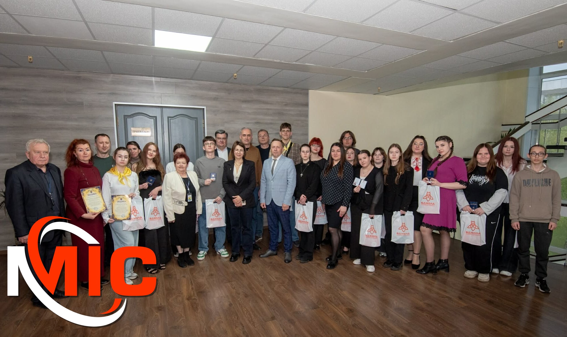 Фото до матеріалу: Підсумки тижня: допомога фронту, ремонт лікарні та екологічні ініціативи у Кам'янському