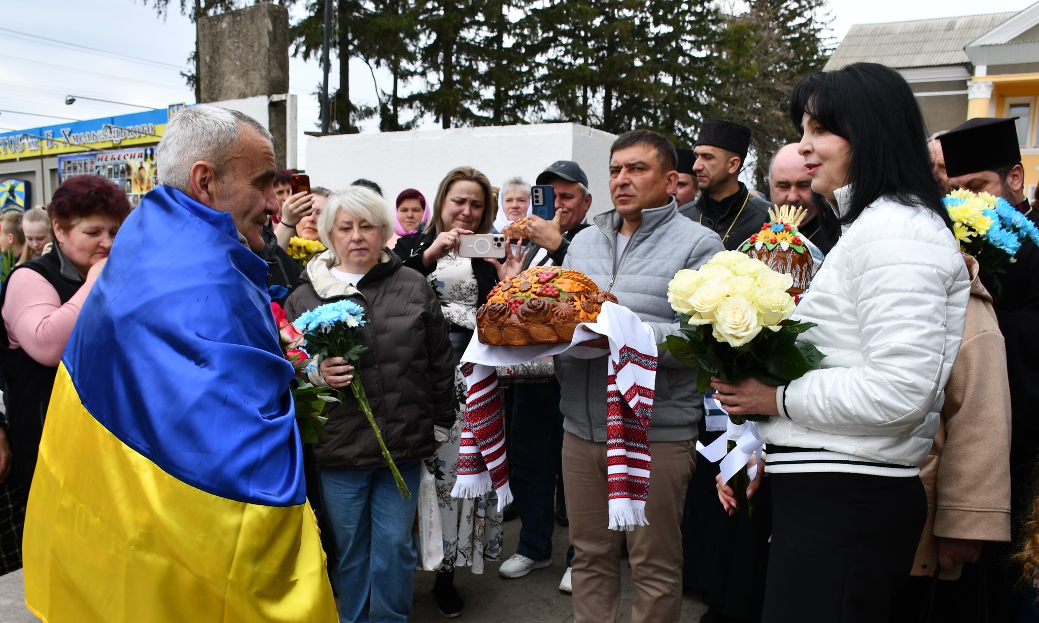Фото до матеріалу: Зниклий безвісти військовий з Тростянеччини повернувся додому після полону
