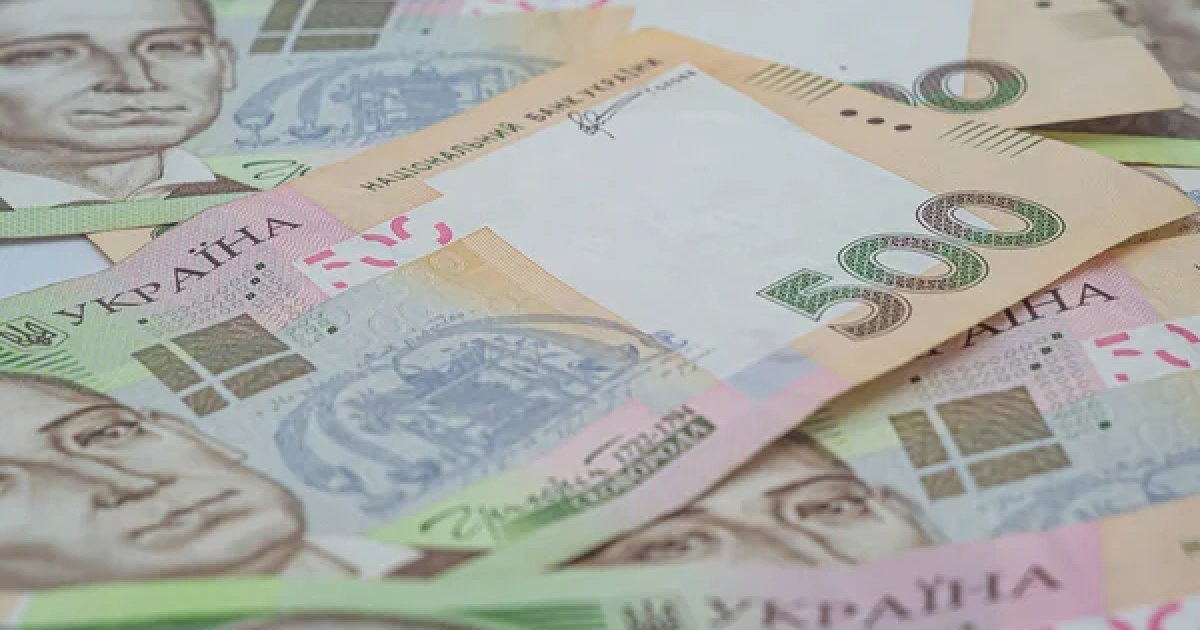 Фото до матеріалу: Банки не будуть збільшувати ліміт 100 тисяч гривень на місяць для переказів