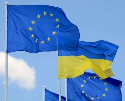 Фото до матеріалу: ЄБА попереджає про ризик дефіциту ліків через блокування рахунків дистриб'юторів