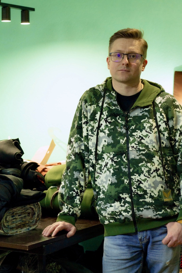 Фото до матеріалу: В Україні з'явився перший бренд інклюзивного одягу Borever для людей з протезами