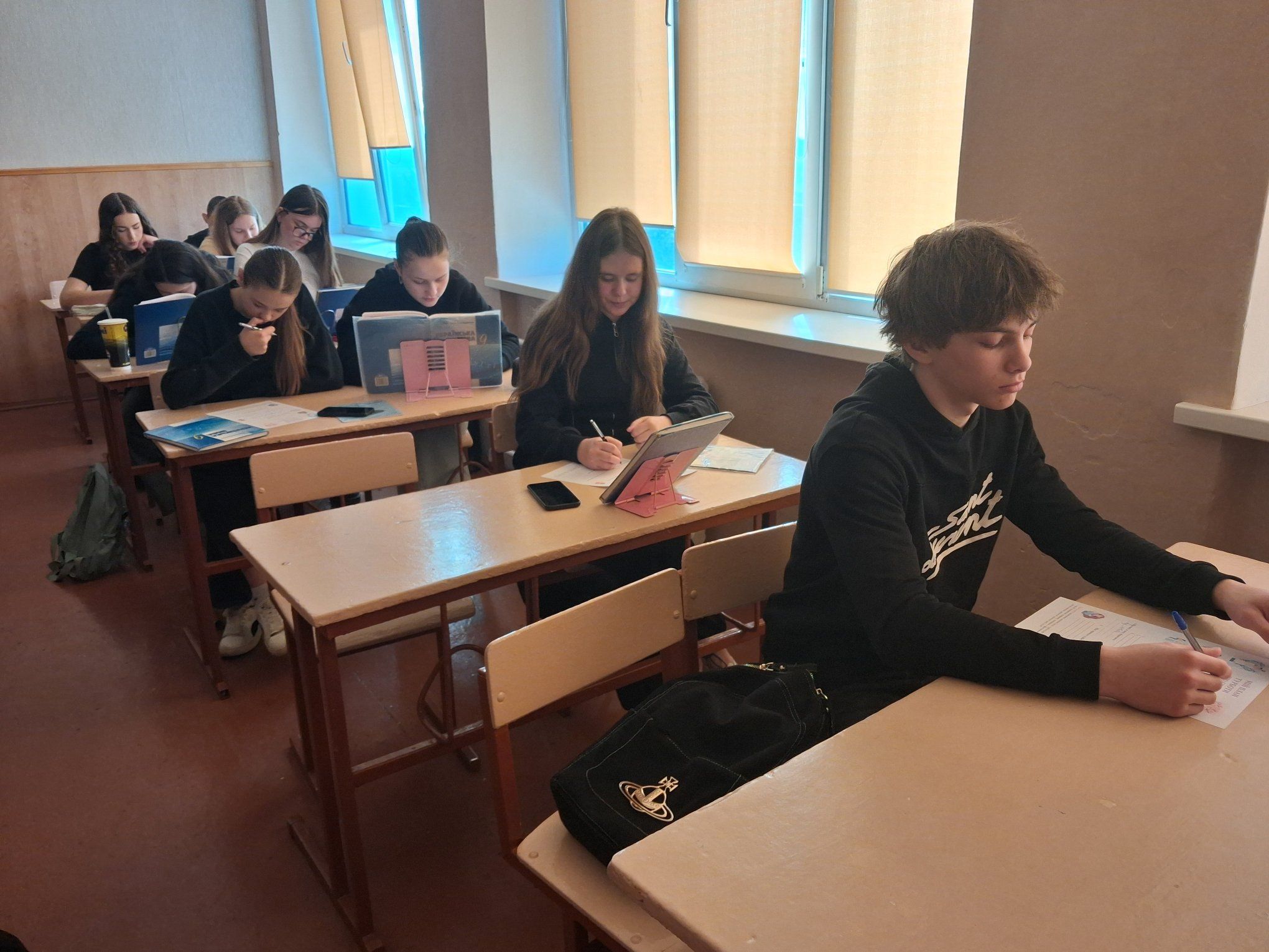 Фото до матеріалу: Дев'ятикласники Локачинського ліцею визначають майбутнє: стартував масштабний курс професійної орієнтації