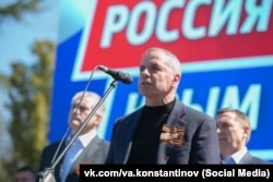 Фото до матеріалу: Крим: офіційні зарплати зростали, а реальність залишається на місці