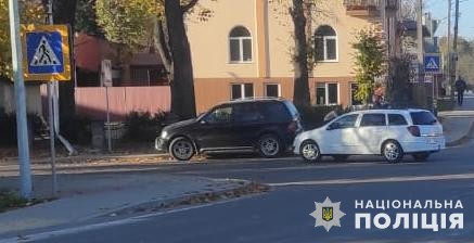 Фото до матеріалу: У Хирові велосипедистка отримала тілесні ушкодження після зіткнення з автомобілем