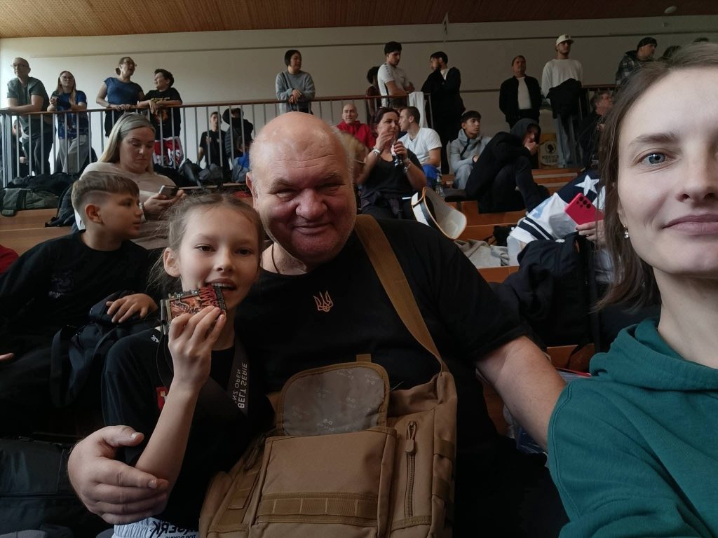 Фото до матеріалу: Тренер із Колок закликав громаду підтримати юних каратистів
