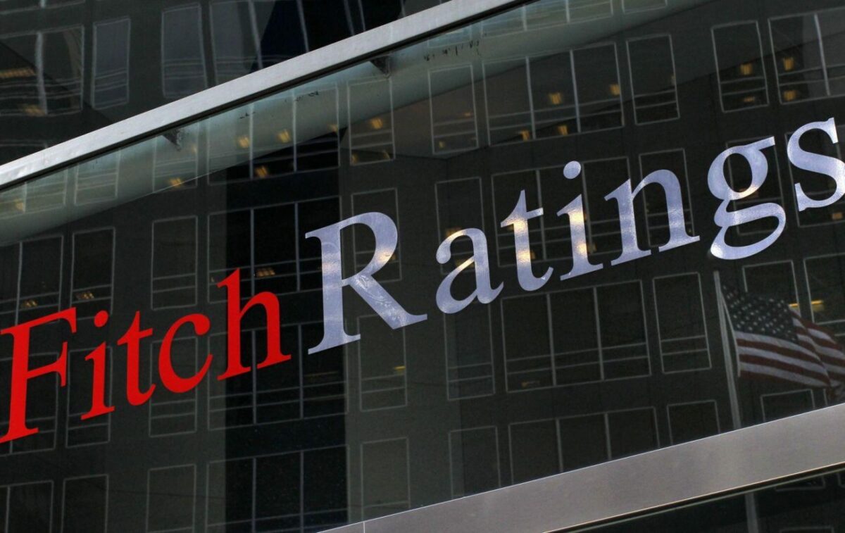 Фото до матеріалу: Fitch знизило прогноз зростання ВВП України до 1,6%: що це означає для економіки та мешканців