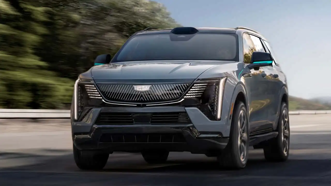 Фото до матеріалу: GM планує автопілот без нагляду водія до 2028 року