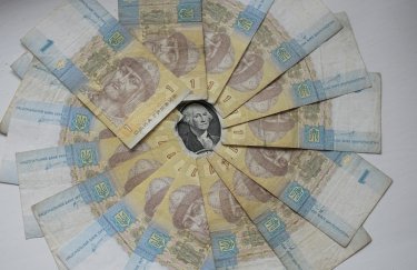 Фото до матеріалу: НБУ відповів на критику: чи дозволили вільно виводити гроші з України