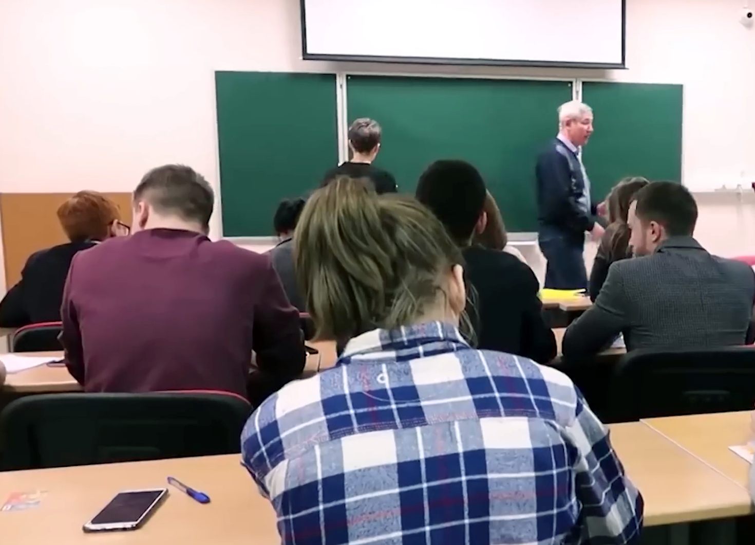 Фото до матеріалу: У Верховній Раді обговорюють зміни до відстрочок для студентів: що відомо наразі