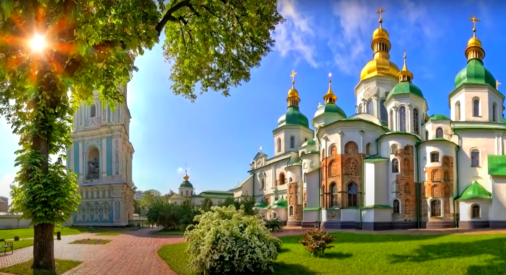 Фото до матеріалу: 8 травня: заборони на свято Івана Богослова та молитви за жертв війни