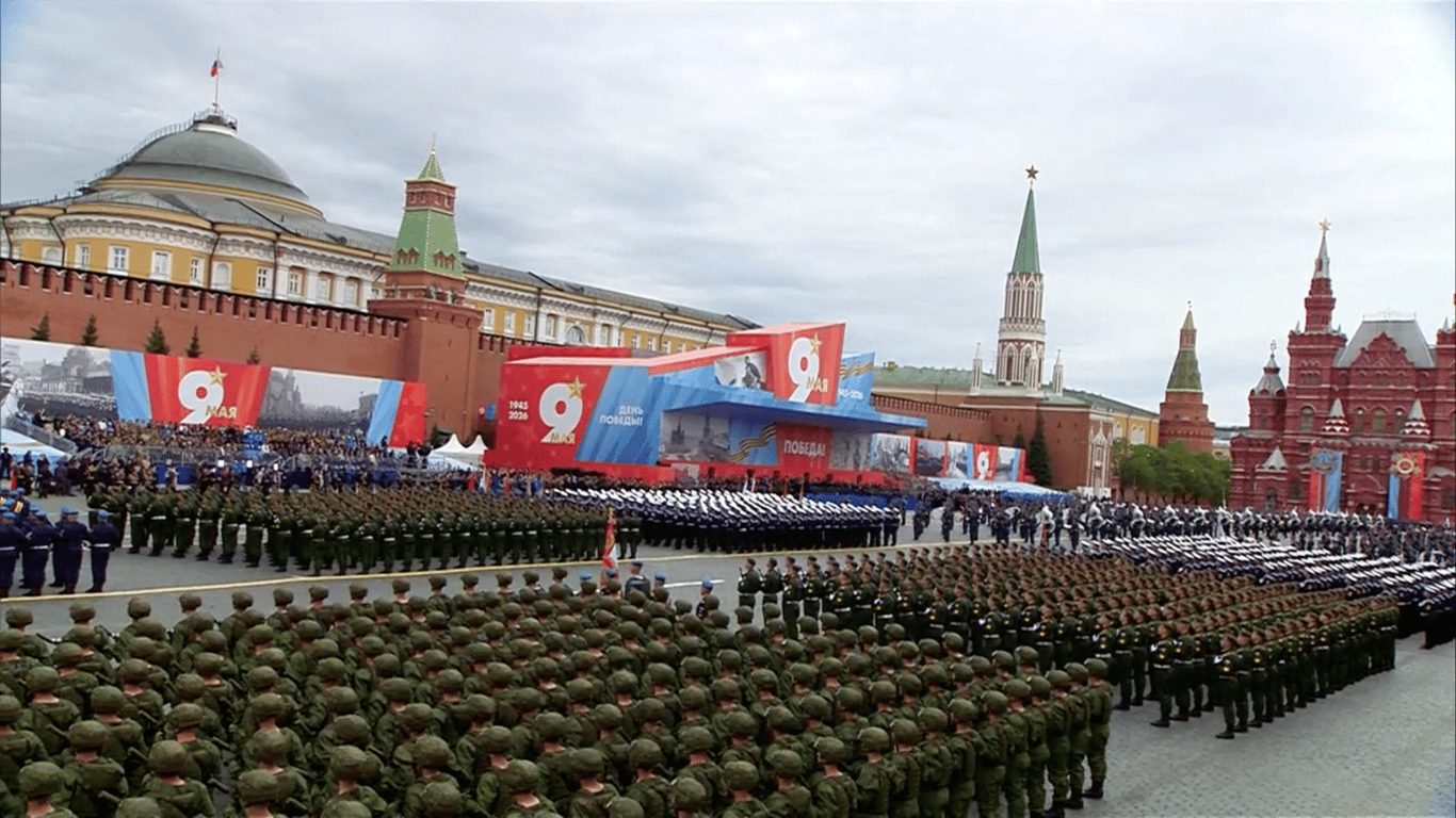 Фото до матеріалу: Парад у Москві став найкоротшим в історії: військові КНДР взяли участь, техніки не було