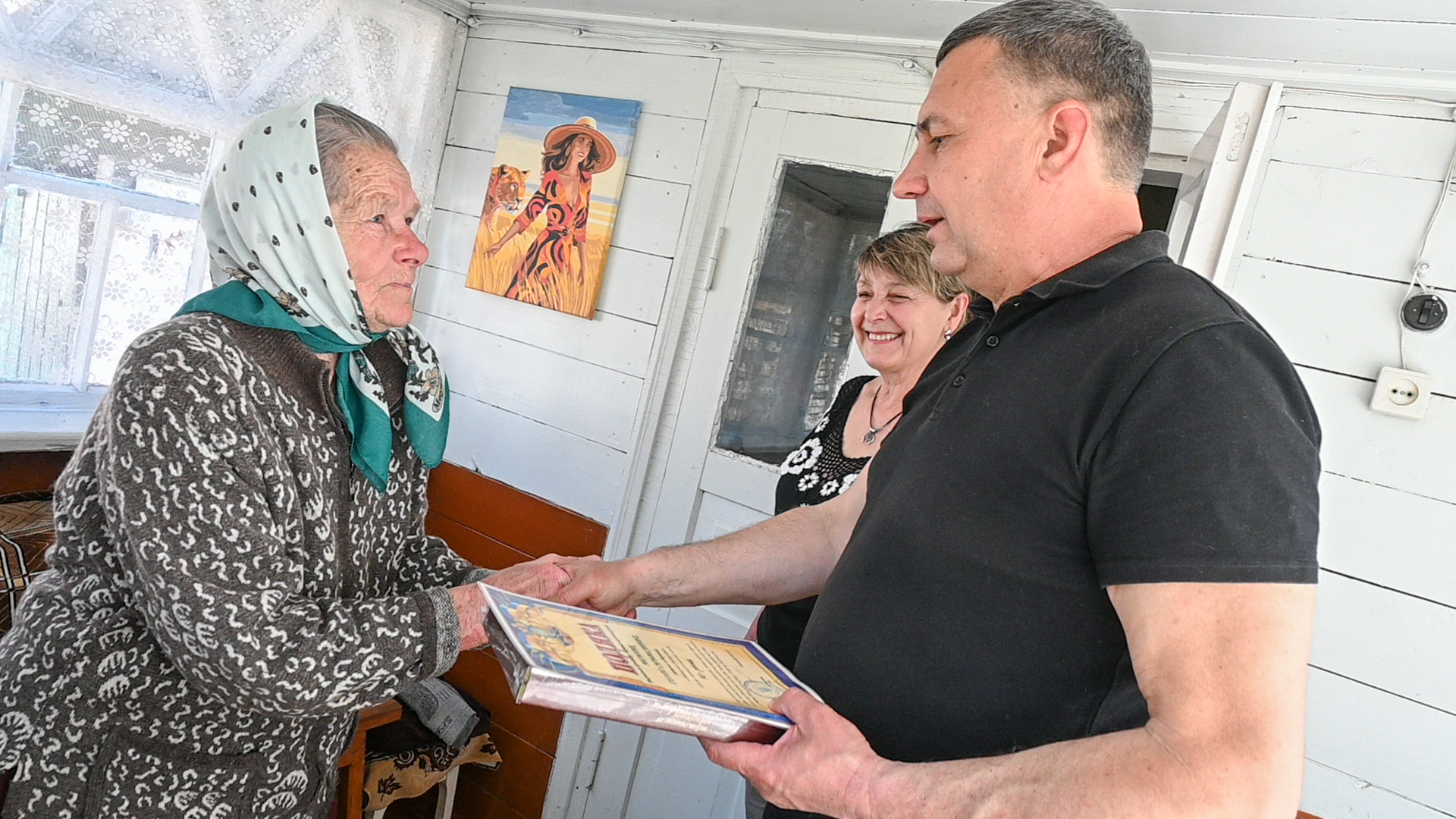 Фото до матеріалу: Галина Мельник відзначила 90-річчя: привітання від Олександра Мігея у Баранівці