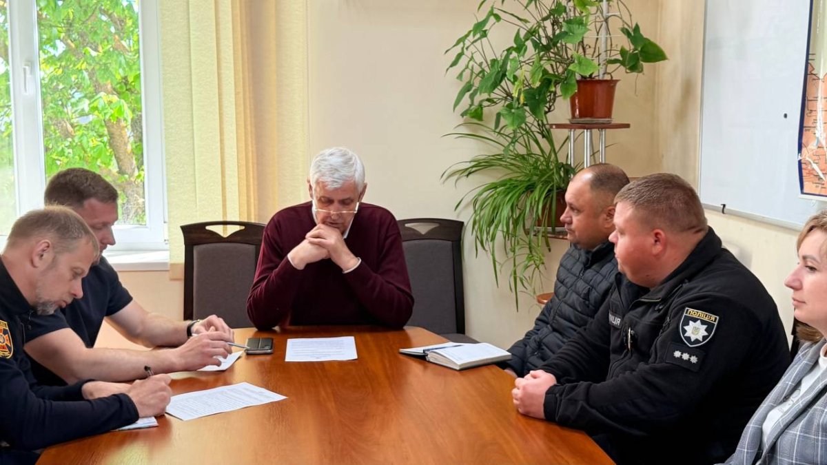 Фото до матеріалу: У Визирській сільраді виділили кошти на ремонт покрівлі Причорноморського ліцею