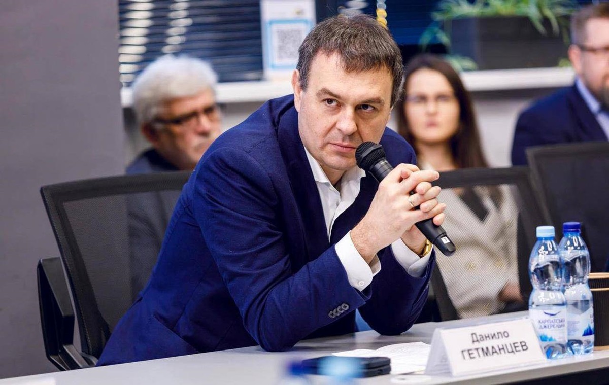Фото до матеріалу: Нардеп Гетманцев звинуватив БЕБ у некомпетентності перед МВФ