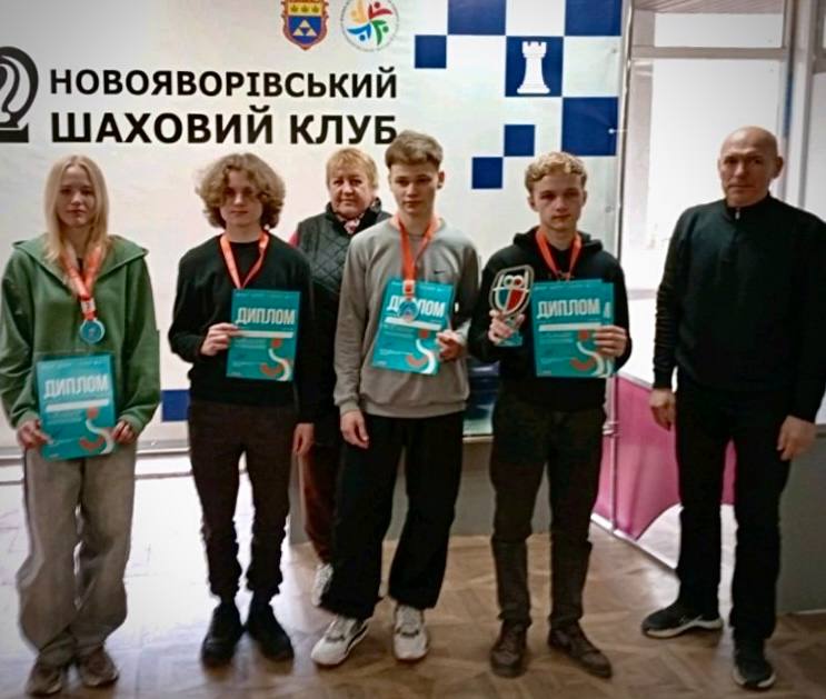 Фото до матеріалу: Шахісти зі Шептиць здобули нагороди на обласному етапі ліги «Пліч-о-пліч»