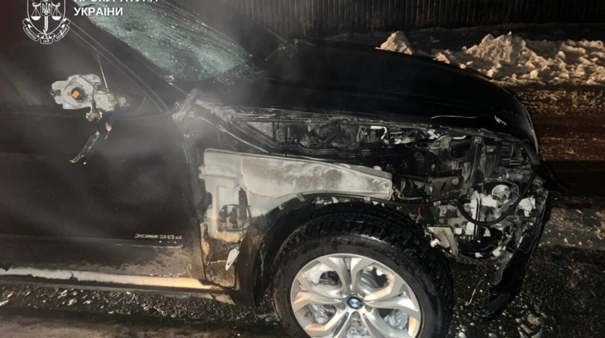 Фото до матеріалу: Двоє поліцейських підозріли у приховуванні обставин смертельної ДТП на Хмельниччині