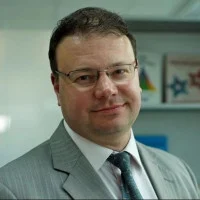 Фото до матеріалу: Курс долара ставить рекорди: потрібно скуповувати «зелений» і як дійсно на цьому заробити
