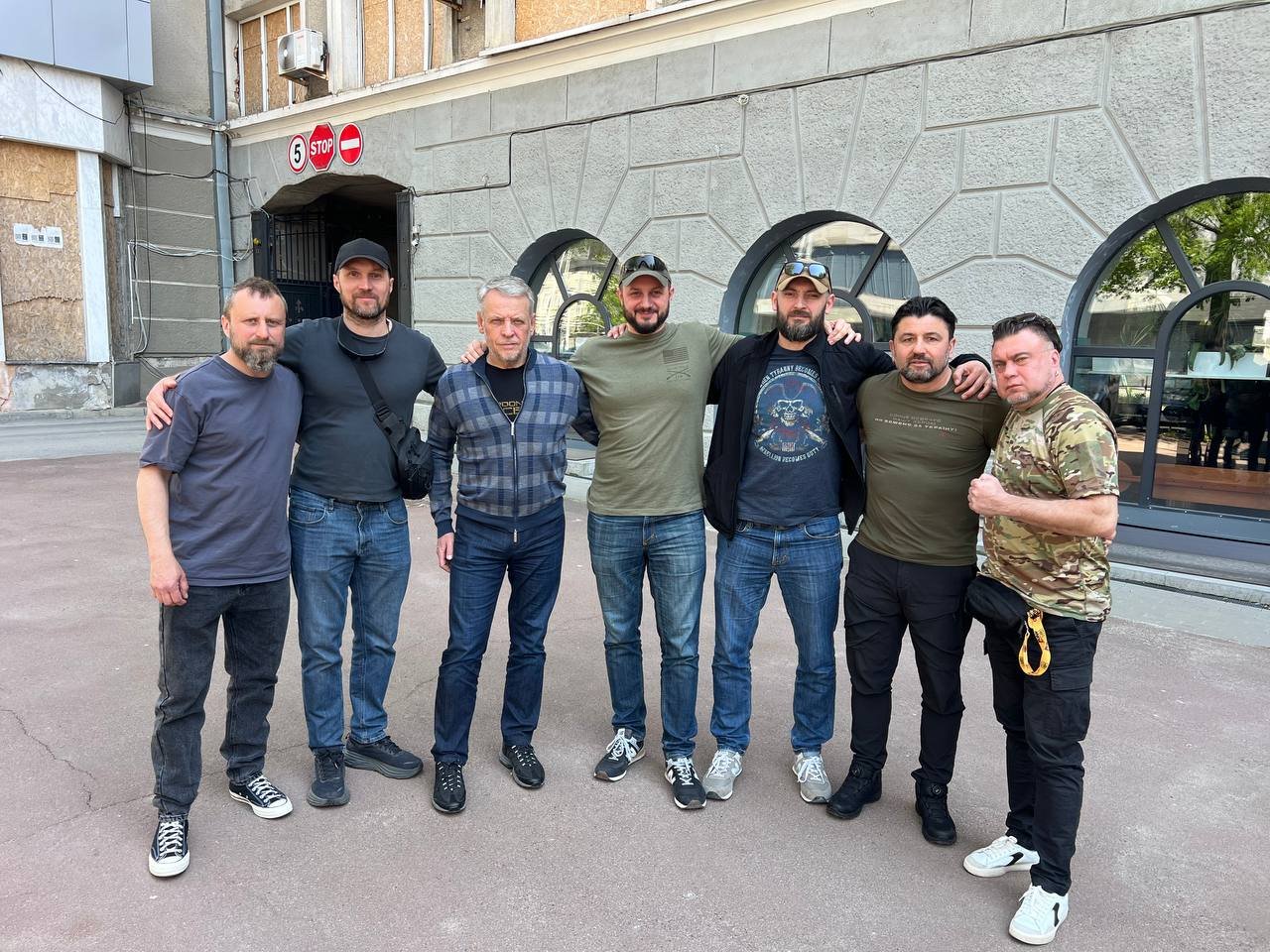 Фото до матеріалу: Бійцям 13-ї бригади НГУ «Хартія» передали безпілотний авіакомплекс ARCANA DESTROYER 190 MK1