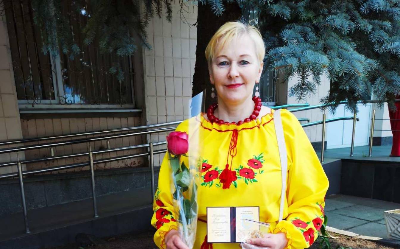 Фото до матеріалу: Ніна Ніколаєнко удостоєна звання «Мати-героїня»