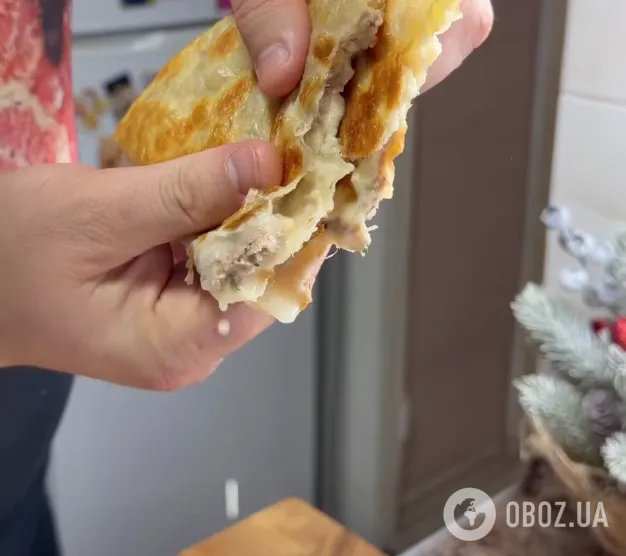 Фото до матеріалу: Хрусткі чебуреки з лавашом: простий рецепт для домашньої страви