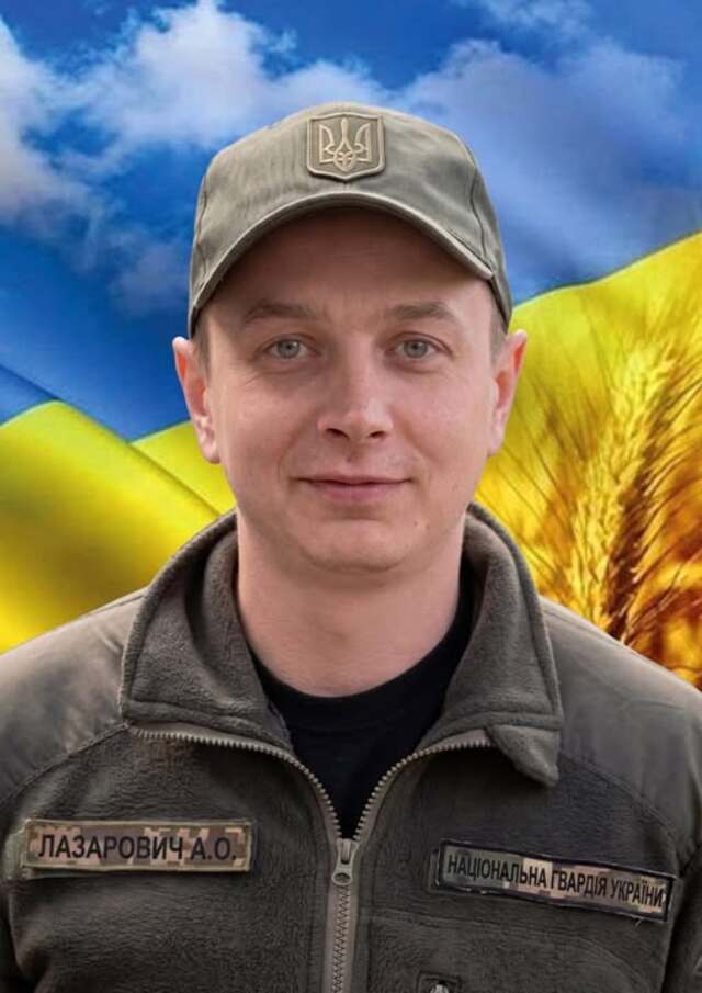 Фото до матеріалу: Хмельниччина попрощалася з шістьма загиблими воїнами: прощання пройшло у різних громадах