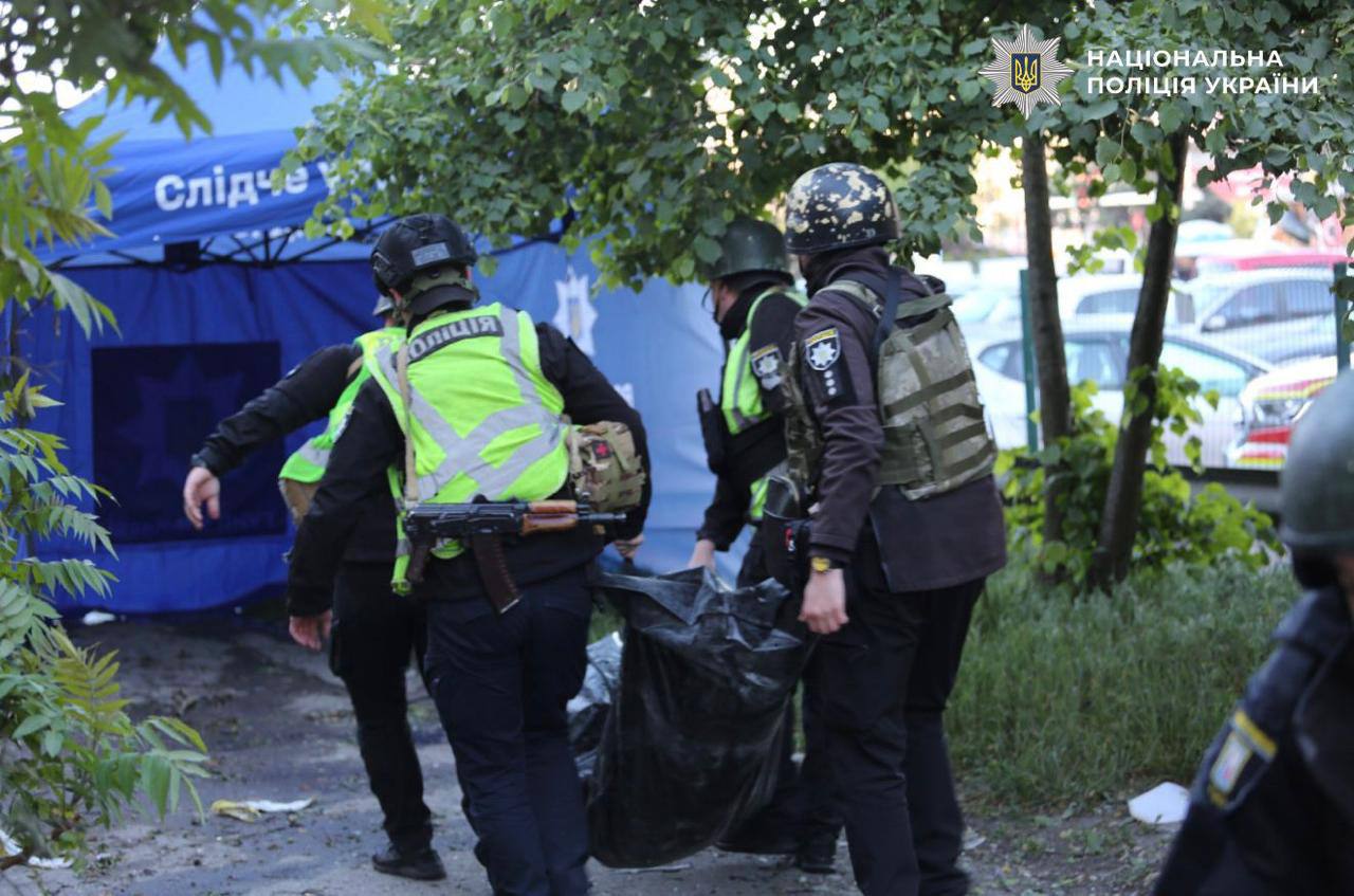 Фото до матеріалу: У Києві збільшилася кількість загиблих у результаті нічного обстрілу