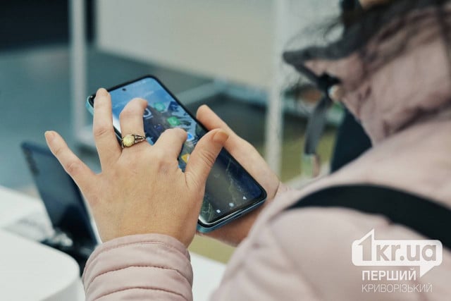 Фото до матеріалу: Криворіжці отримують більшість податкових послуг онлайн