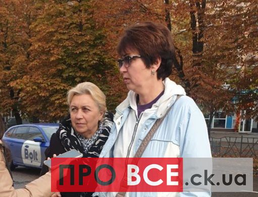 Фото до матеріалу: Черкащани вимагають перерозподілу бюджету на потреби ЗСУ
