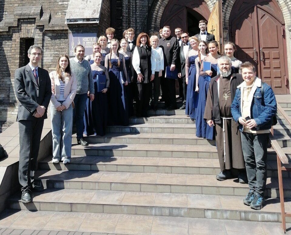 Фото до матеріалу: У Кам'янському відсвяткували День Полонії: музика, прапор та зв'язок із Краковом