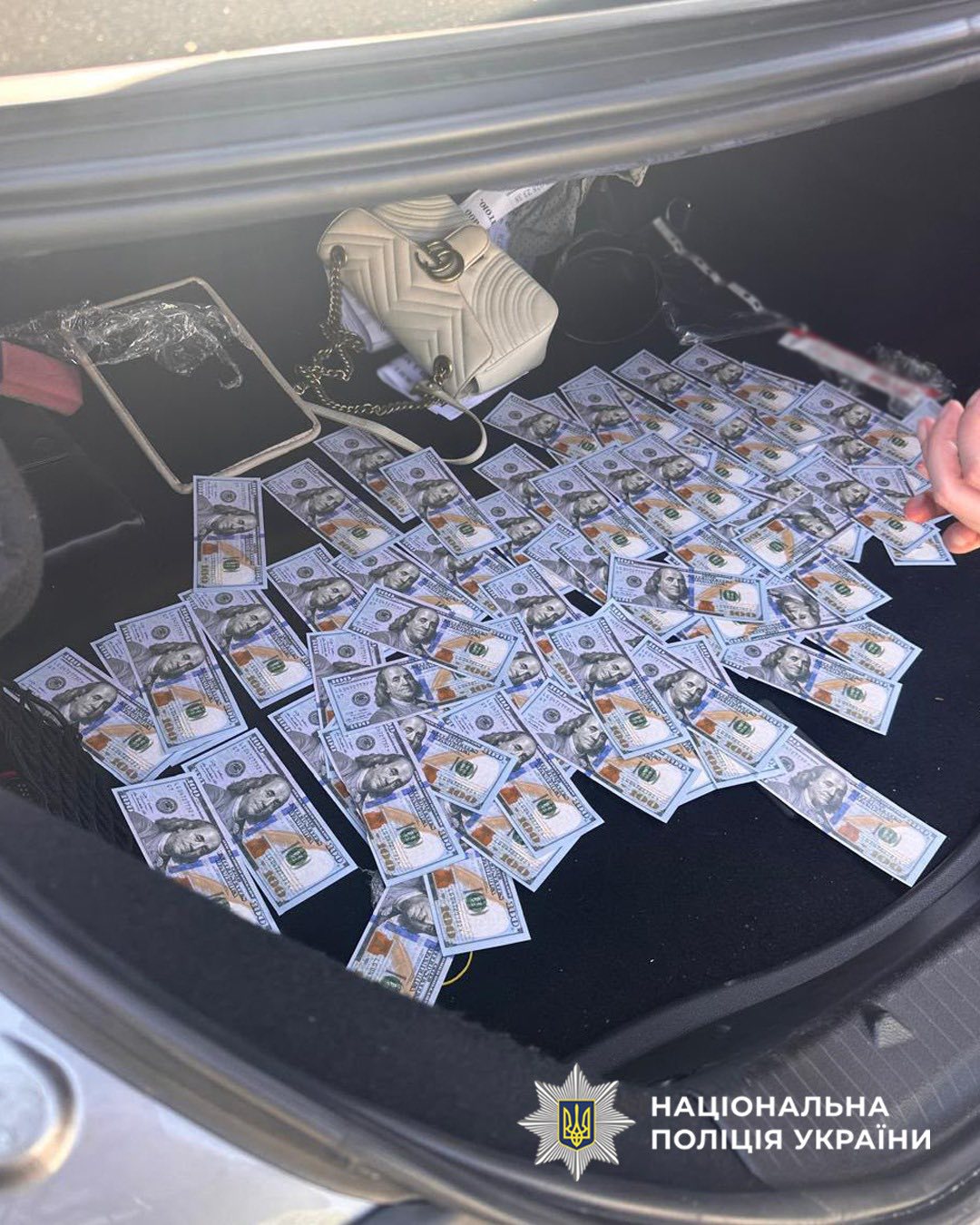 Фото до матеріалу: У Черкасах ріелтор за 16 000 доларів обіцяв “вирішити питання” з мобілізацією
