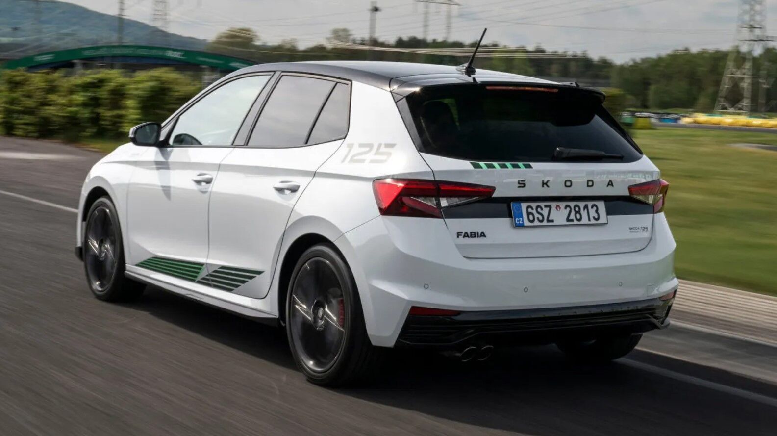 Фото до матеріалу: Skoda Fabia Motorsport Edition 2026: бюджетник отримав спортивний вигляд
