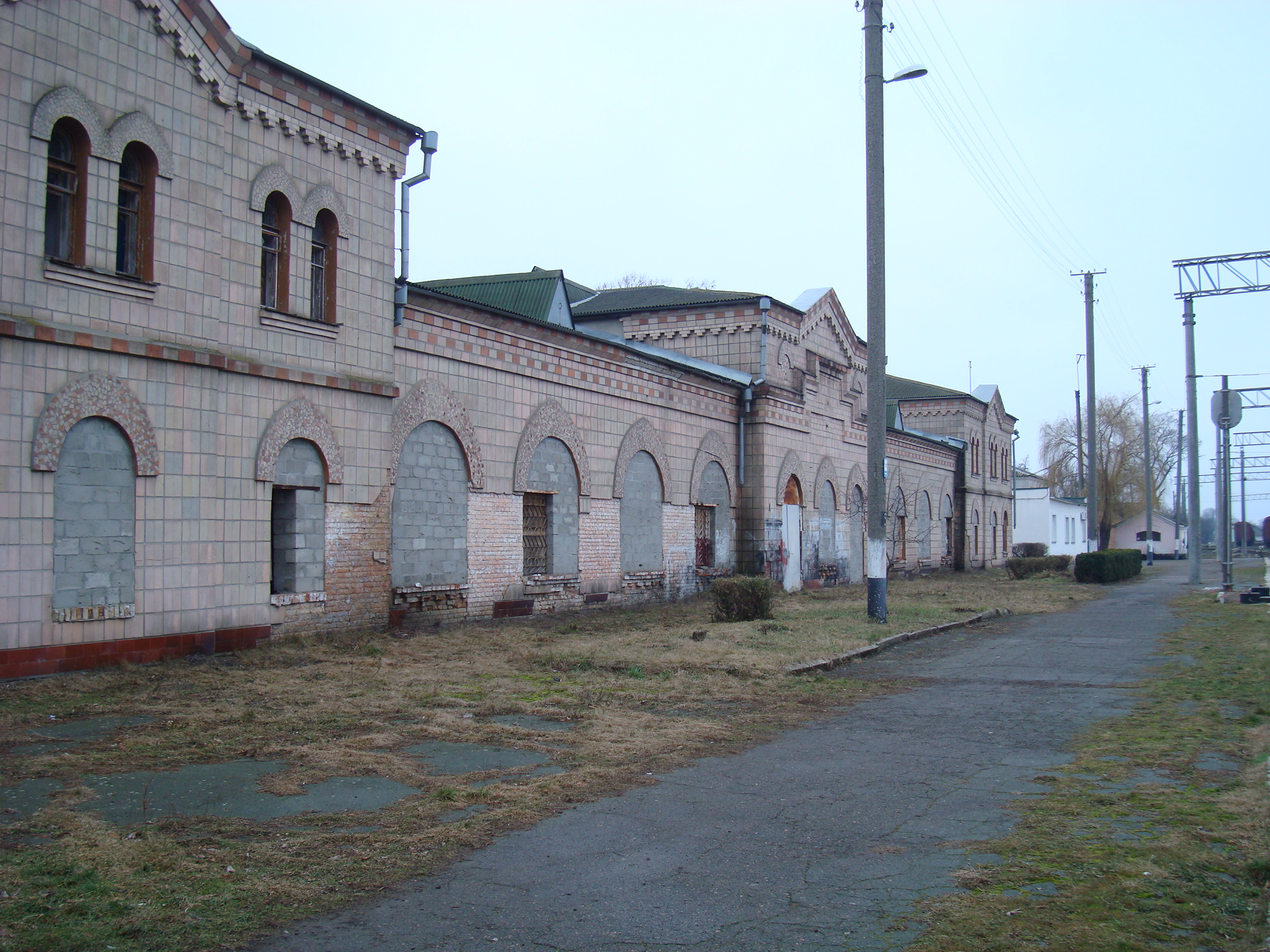 Фото до матеріалу: У Смілі відбудують залізничну станцію 1876 року: мешканці обирають майбутнє