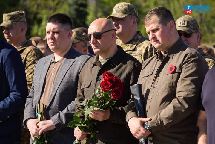 Фото до матеріалу: У Черкасах вшанували жертв Другої світової війни біля Пагорба Слави