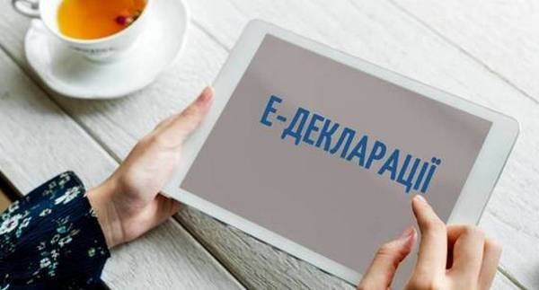 Фото до матеріалу: Хто з черкаських лікарів заробив найбільше: від 223 тисяч до майже мільйона