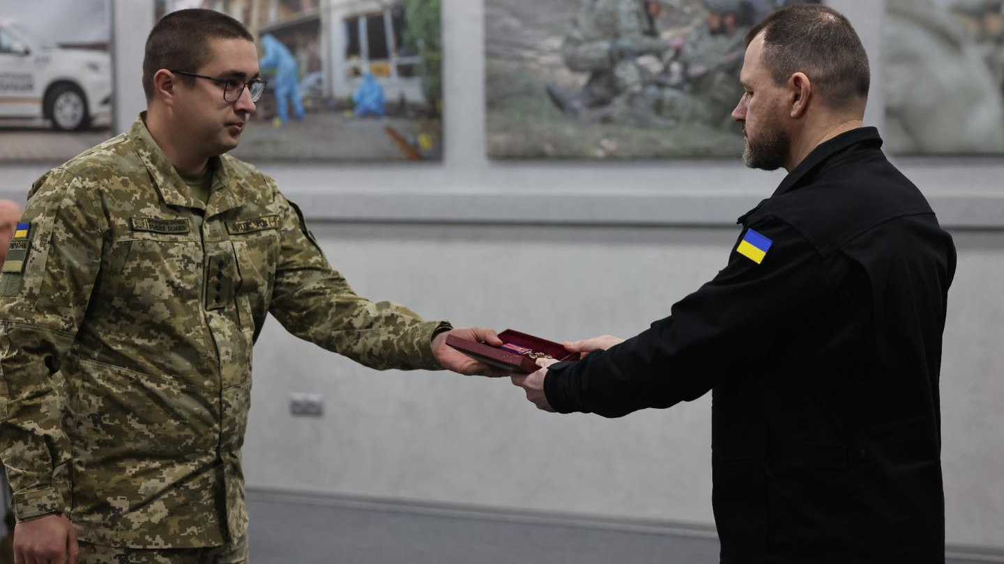 Фото до матеріалу: Чотирьох волинських прикордонників нагородили державними орденами за мужність на сході