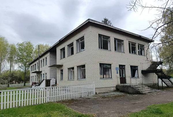 Фото до матеріалу: Уламки БПЛА пошкодили дитячий садок у Золотоніському районі Черкащини